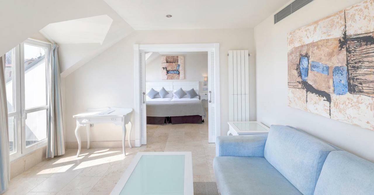 Habitación doble con salón