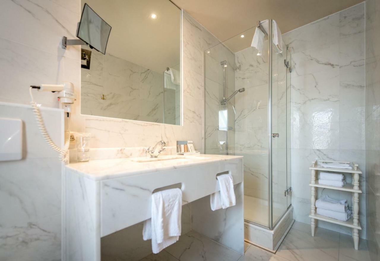 Habitación Doble Pequeña