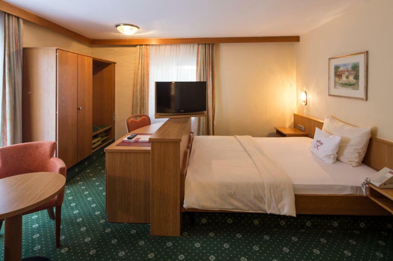 Dreibettzimmer