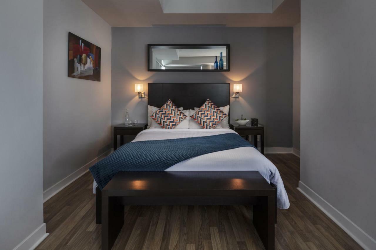 Jr 1 Bedroom
