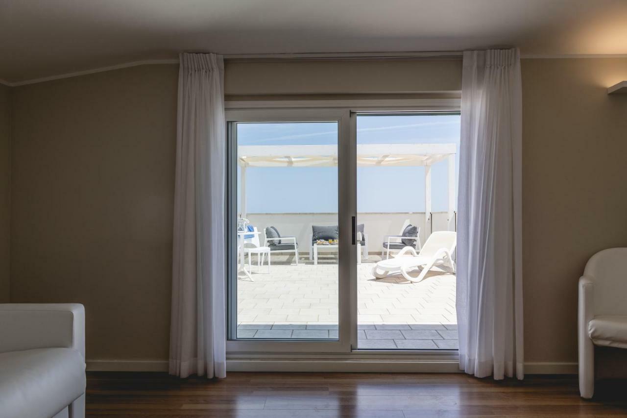 Suite Deluxe con Vista Mare