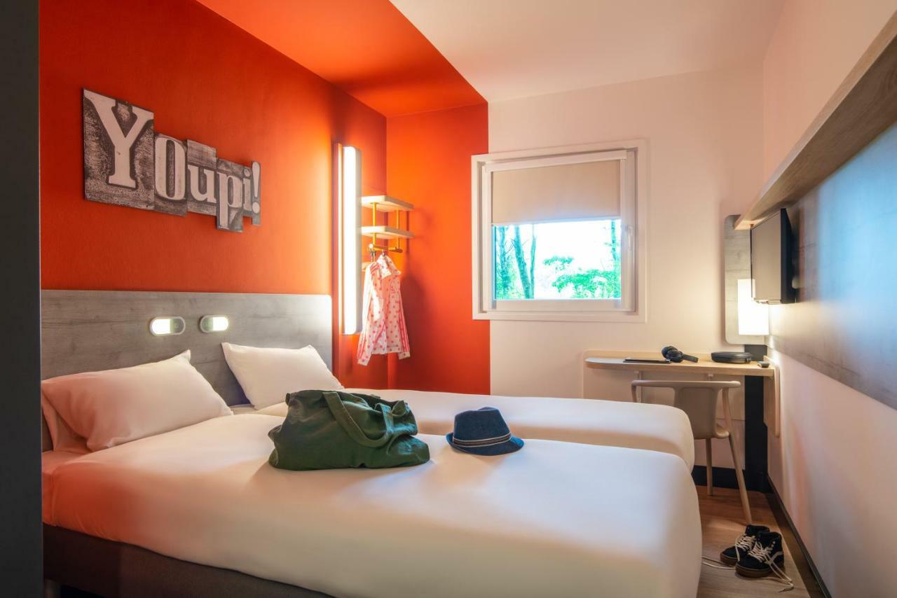 Quarto Standard com 2 Camas de Solteiro