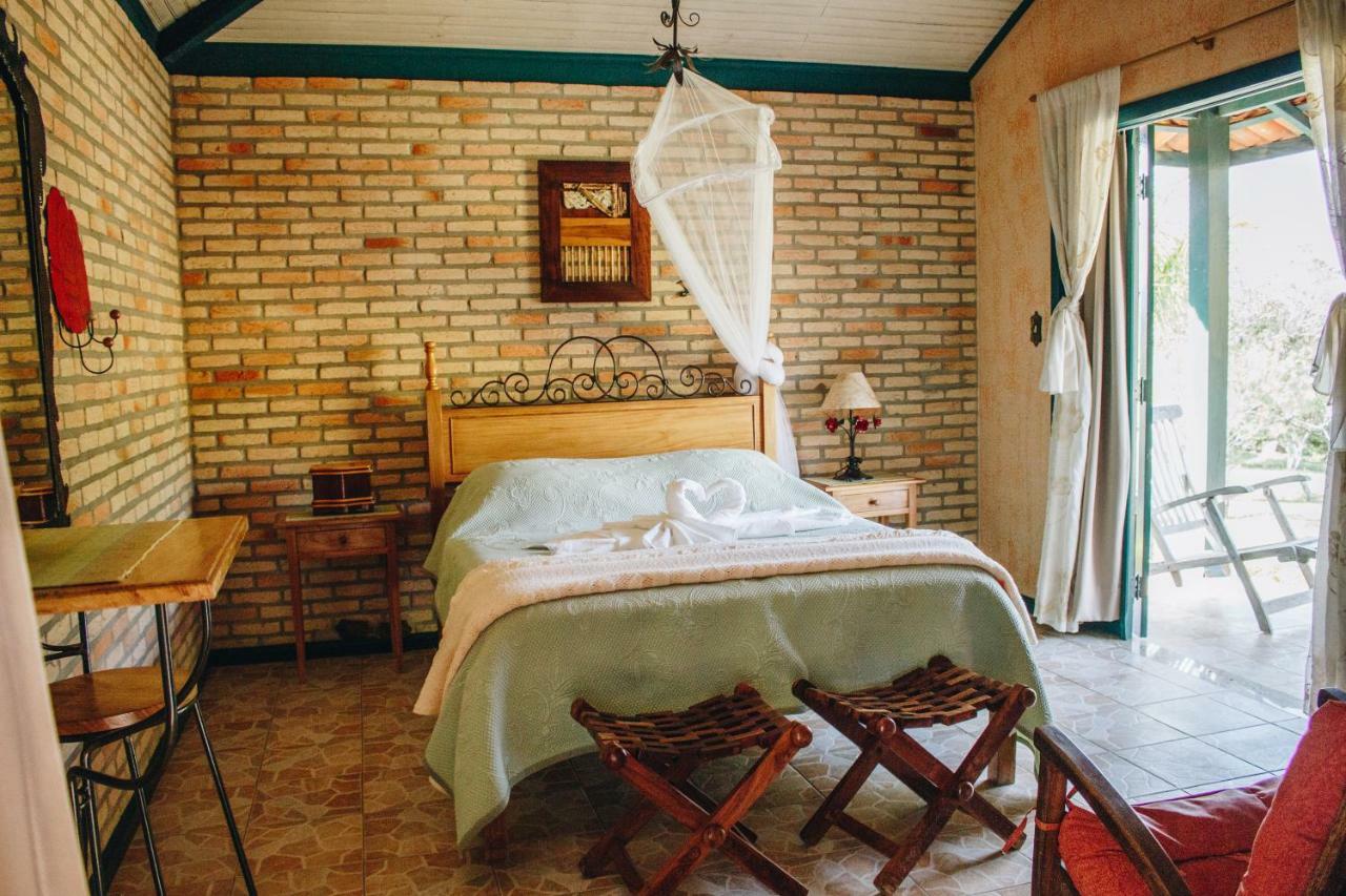 Large Double Room,835228718:JPEG