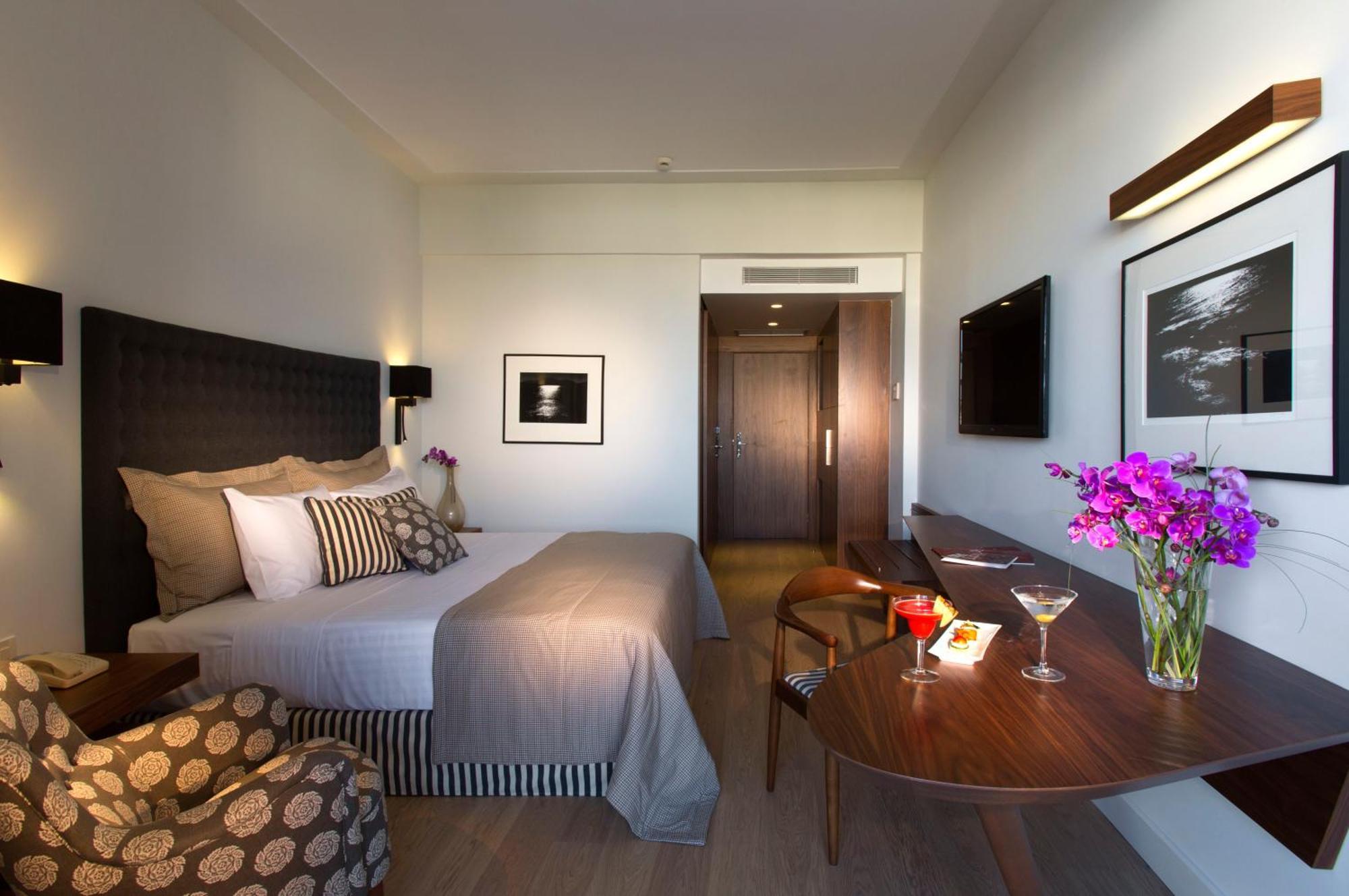 Deluxe Room Harbor View