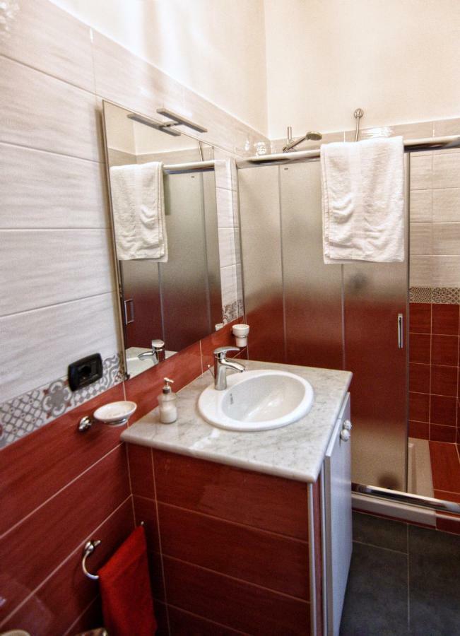 Camera Matrimoniale con Bagno Privato