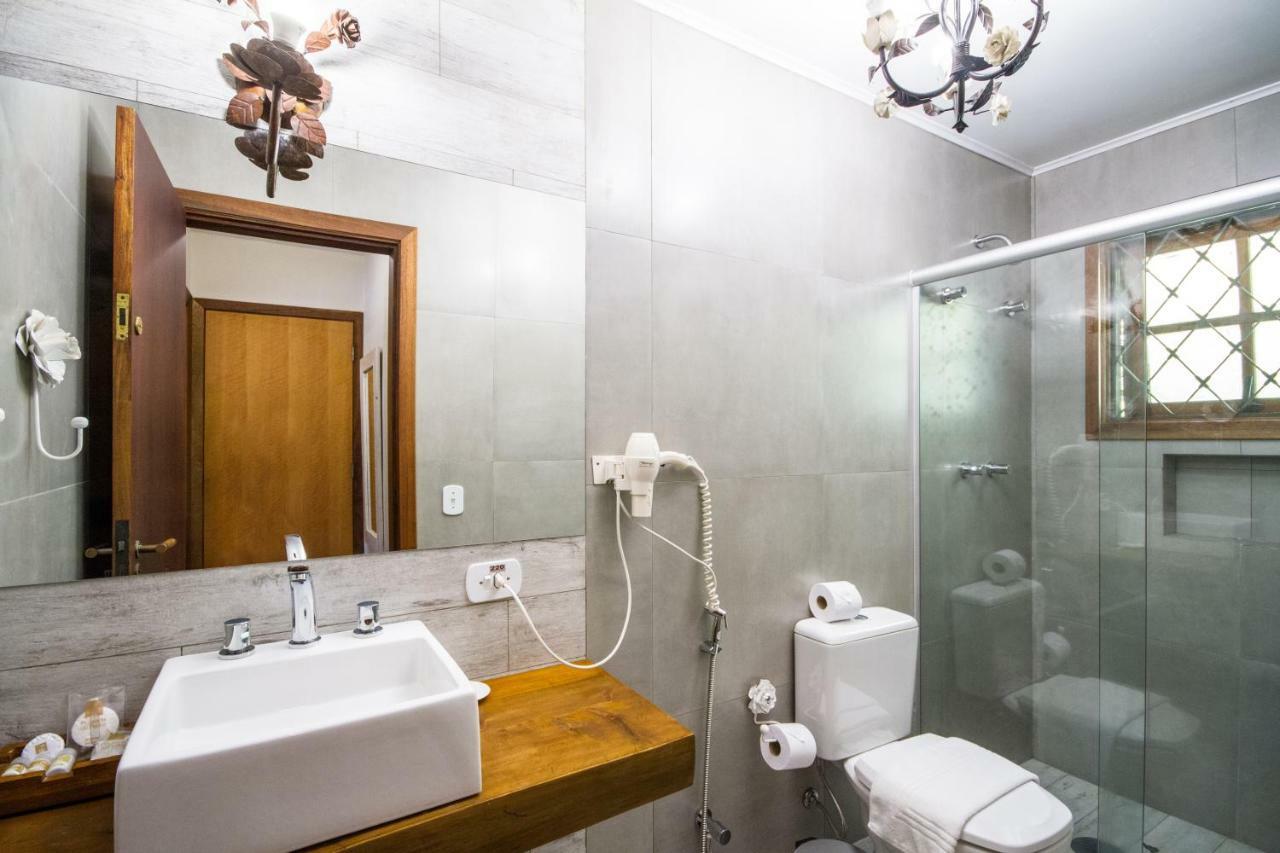 Apartamento Duplo Standard com Varanda