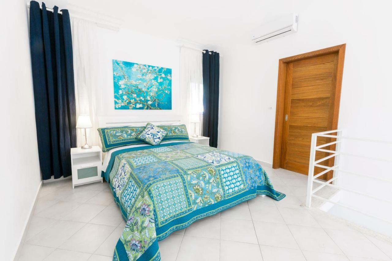 Deluxe Penthouse 2 bedrooms with Terrace