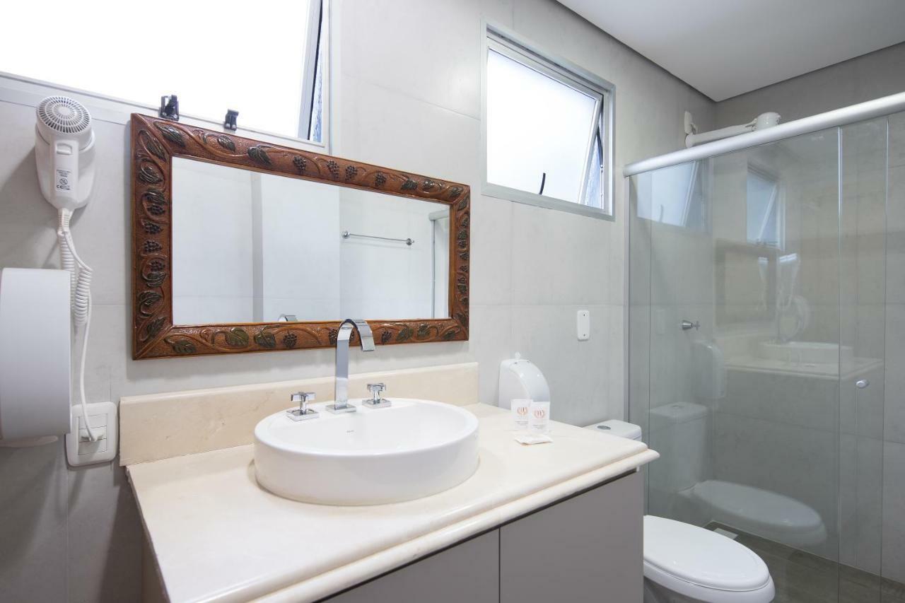 Quarto Duplo Standard