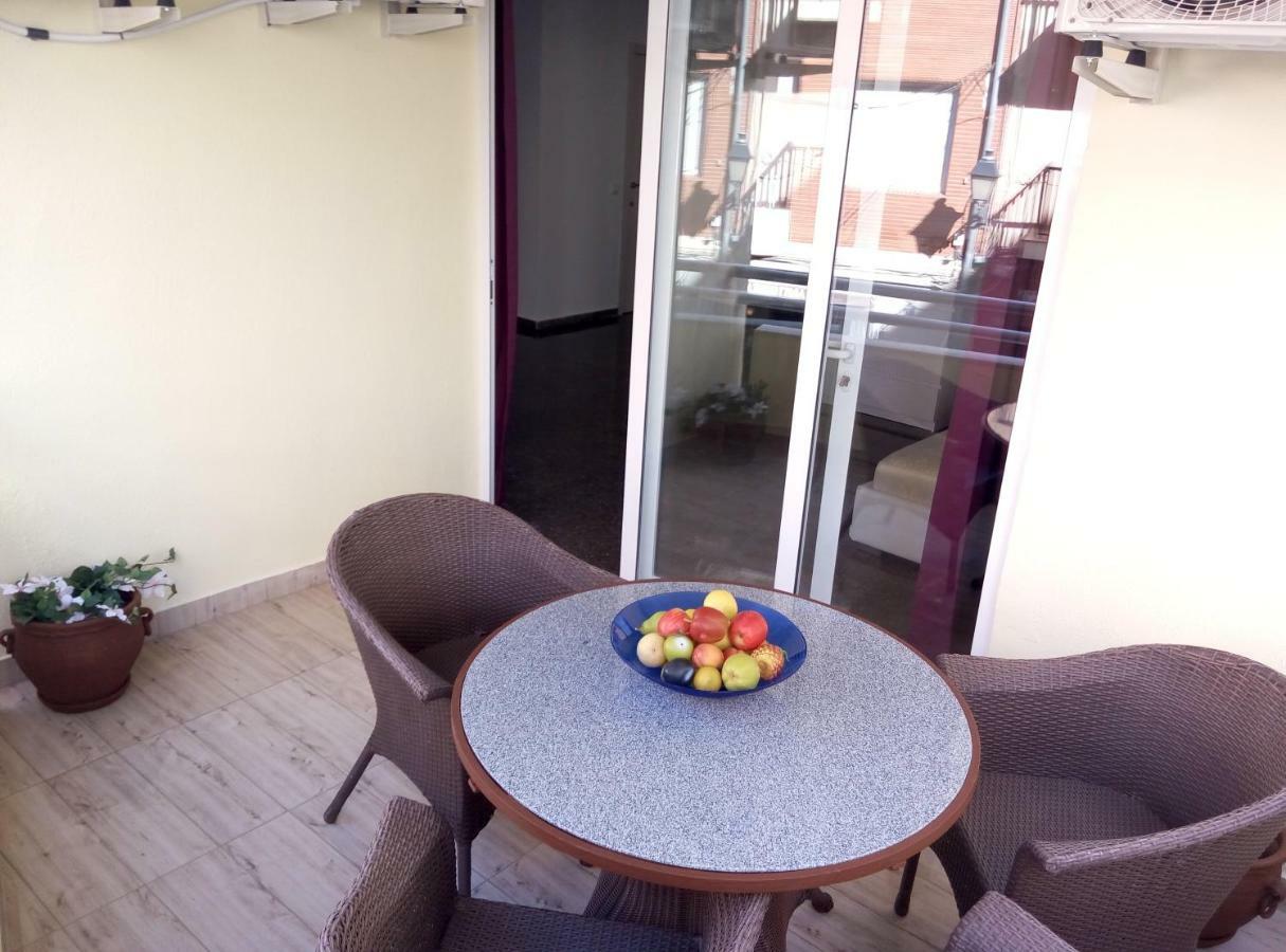 Habitación Familiar con balcón