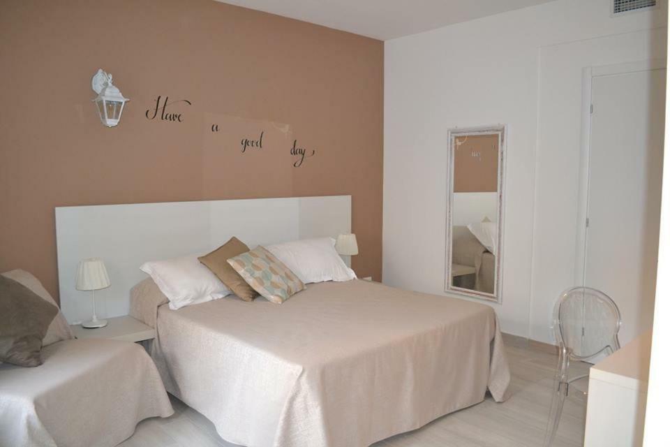 Deluxe Kamer (2 Volwassenen + 1 Kind)