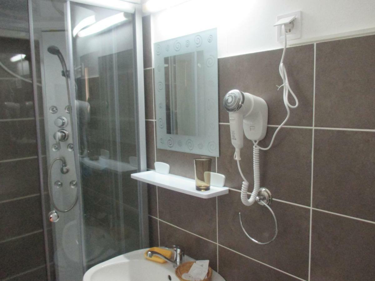 Tweepersoonskamer met Eigen Badkamer