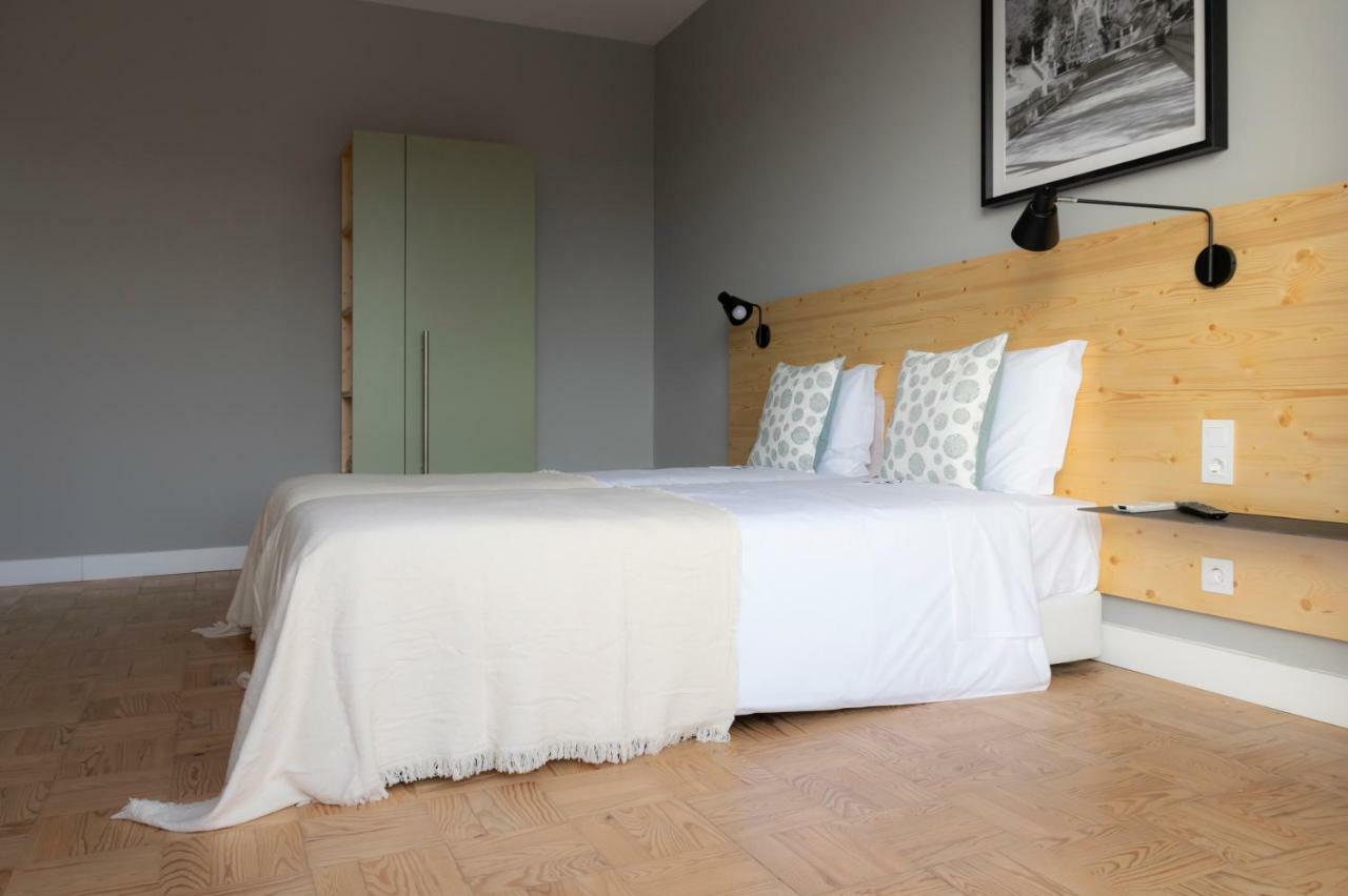 Chambre Double ou Lits Jumeaux Deluxe - Vue sur Piscine