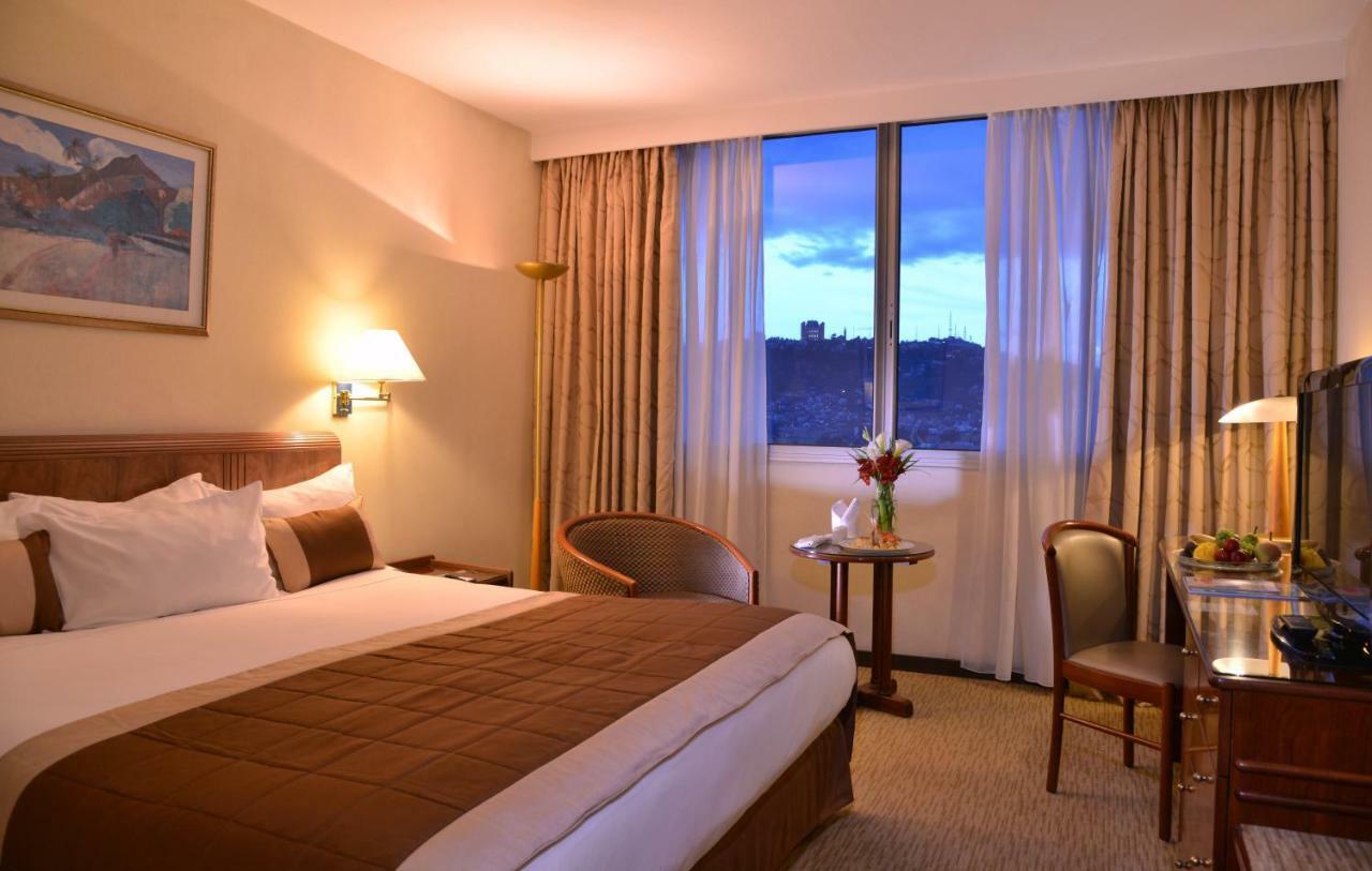 King Room Lake View