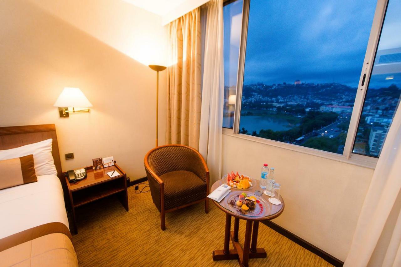 Double or Twin Room Lake View