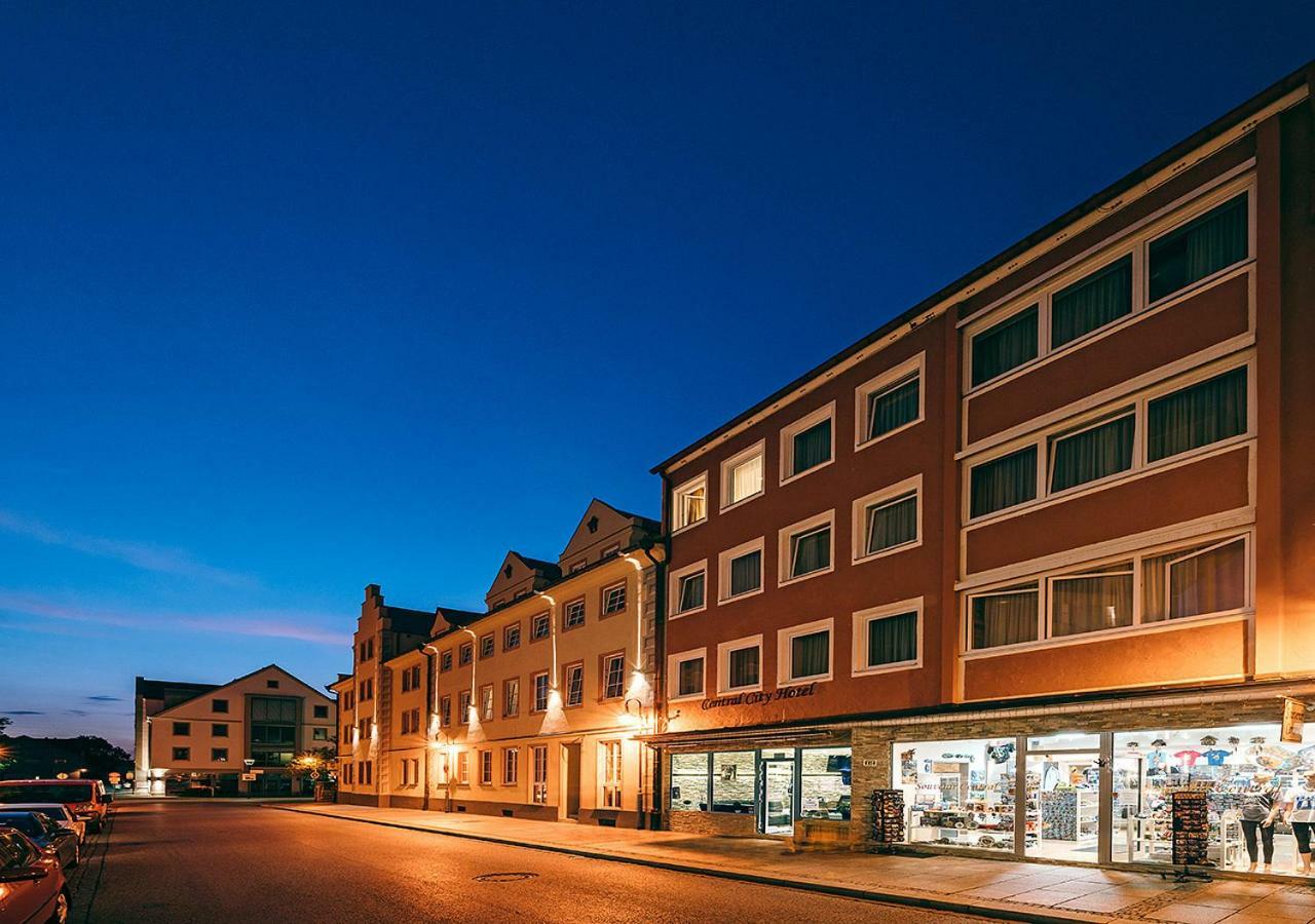 Familienzimmer mit Verbindungstür