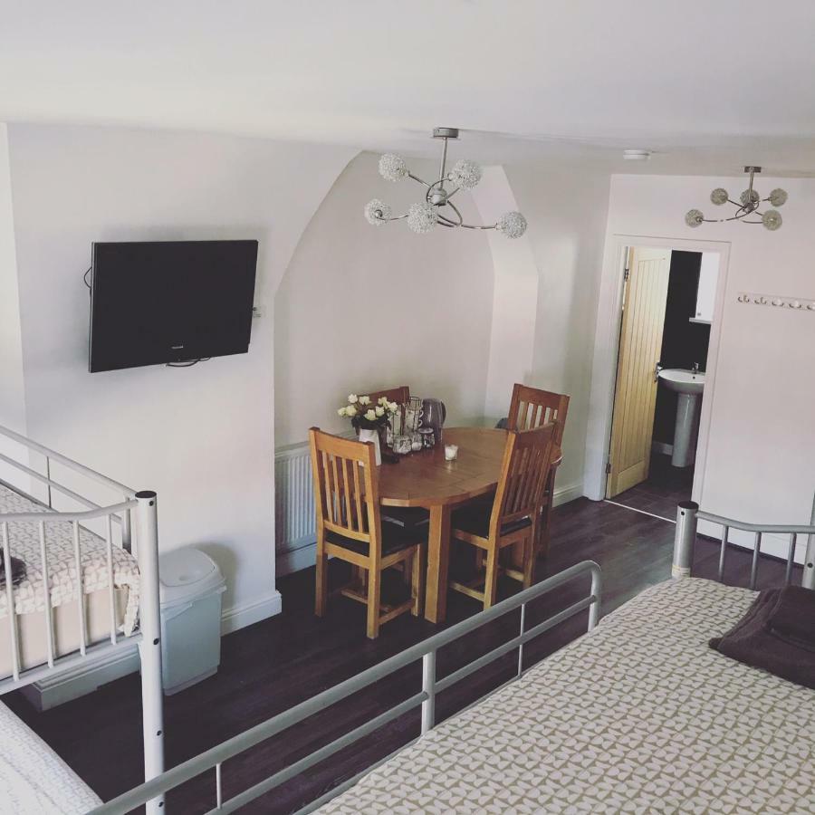 Familiekamer met Eigen Badkamer