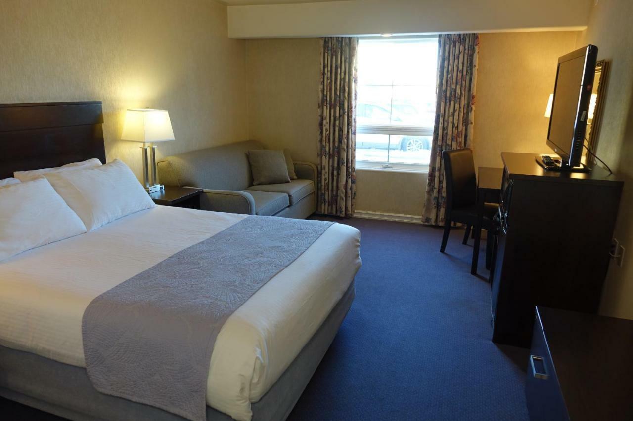 Queen Room,63279115:JPEG