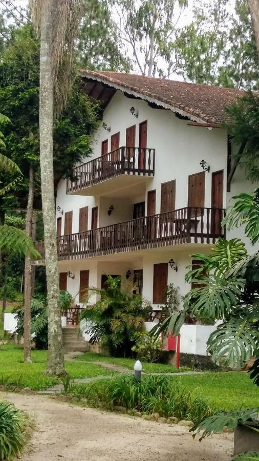 Quarto Família com Varanda