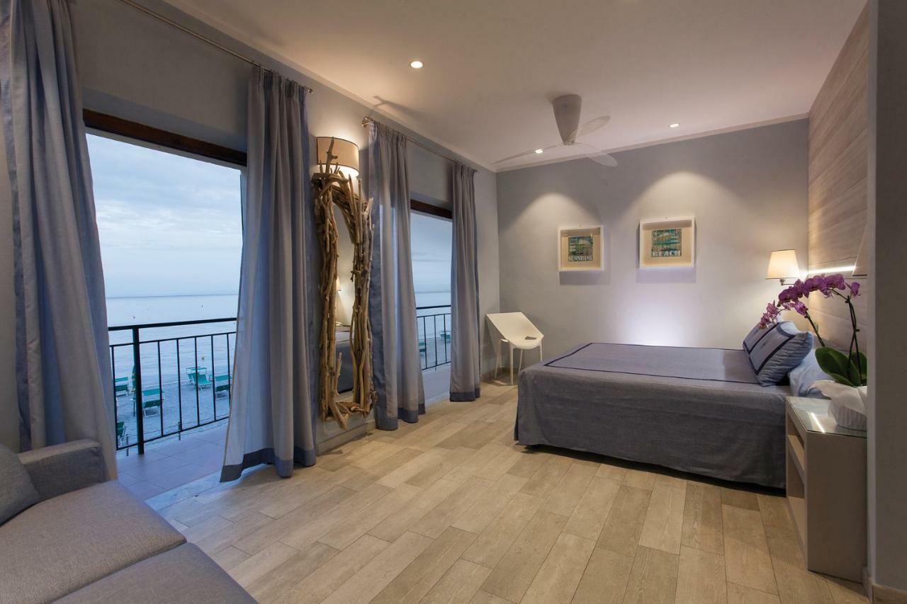 Junior Suite con Vista Mare - Edificio Separato