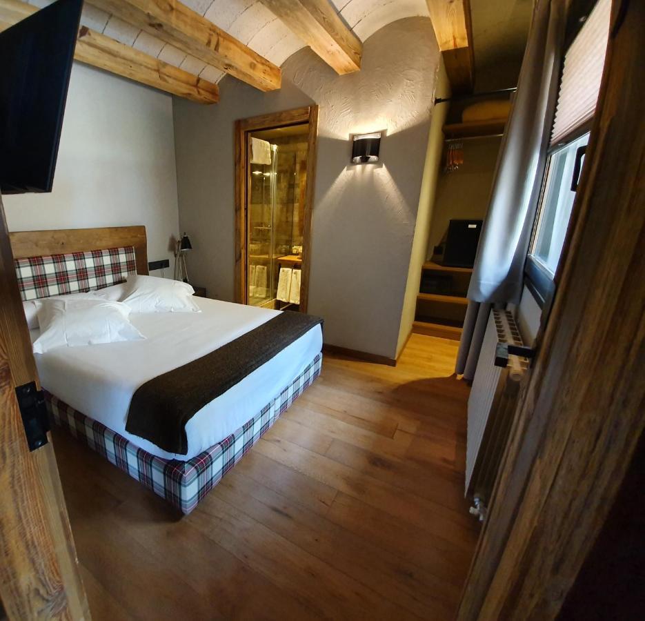 Superior Double Room,913222048:JPEG