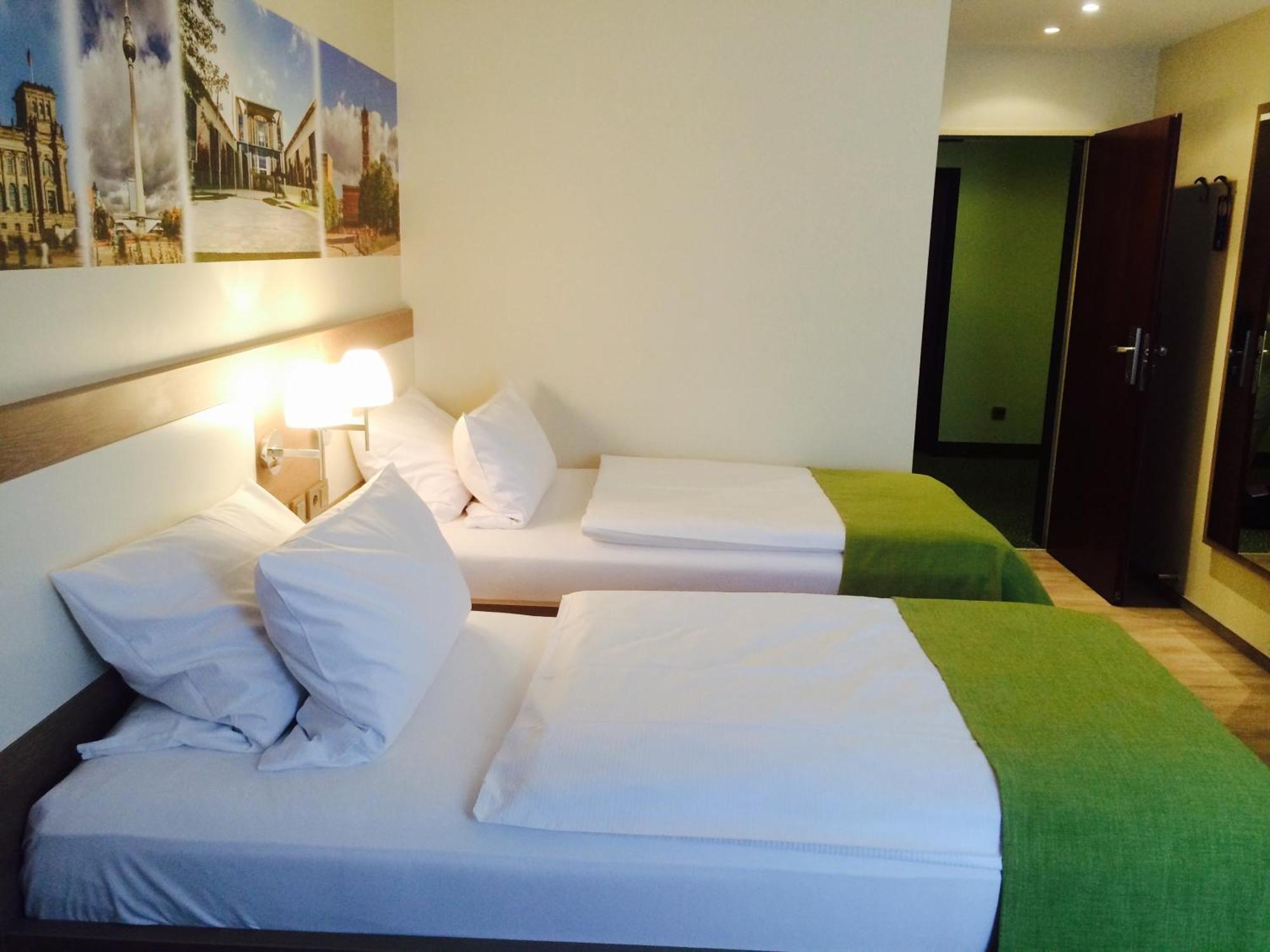 Standaard Kamer met 2 Bedden