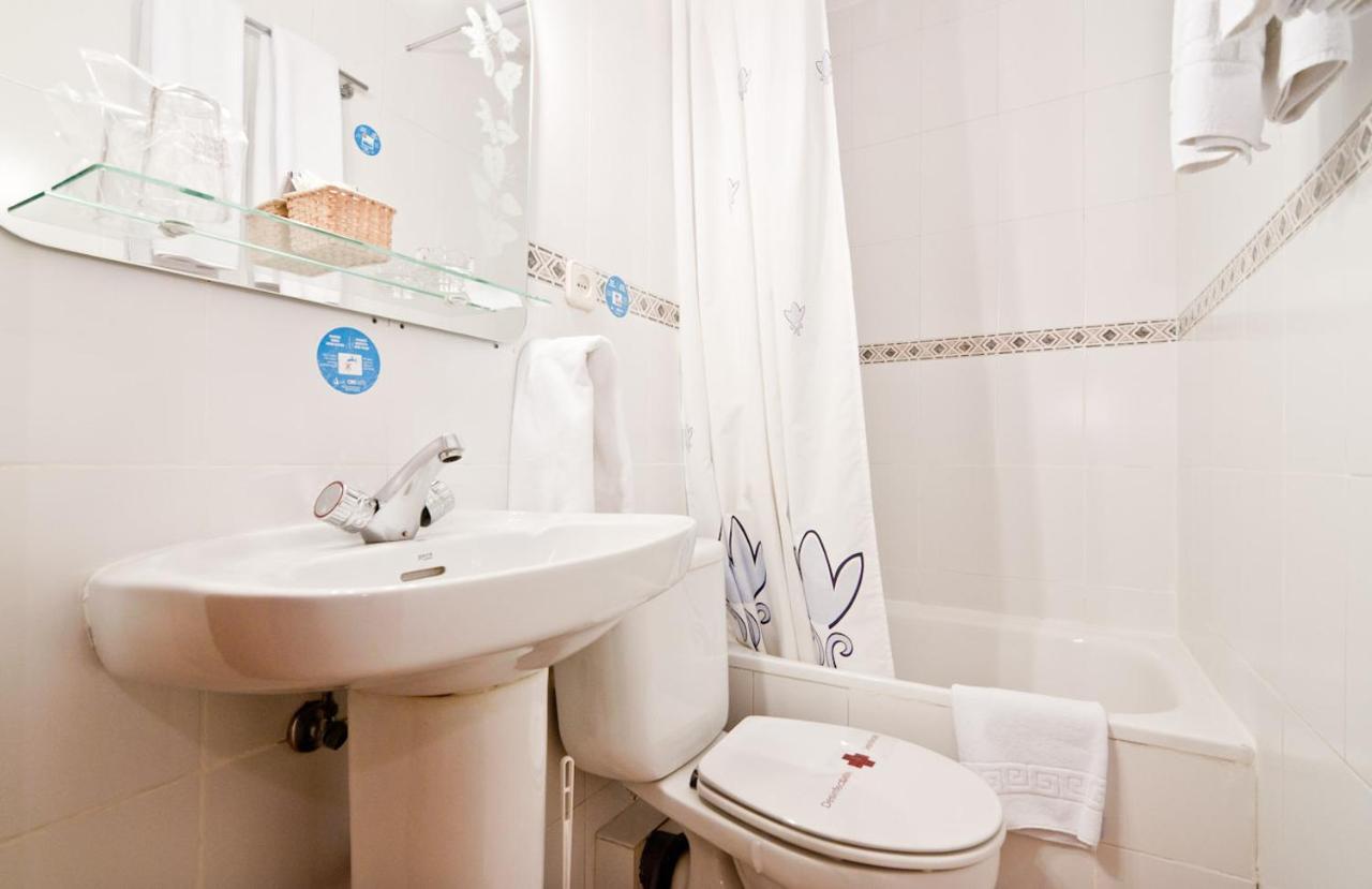 Quarto Triplo Básico