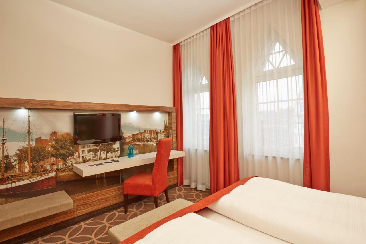 Superior Double or Twin Room,698815470:JPEG