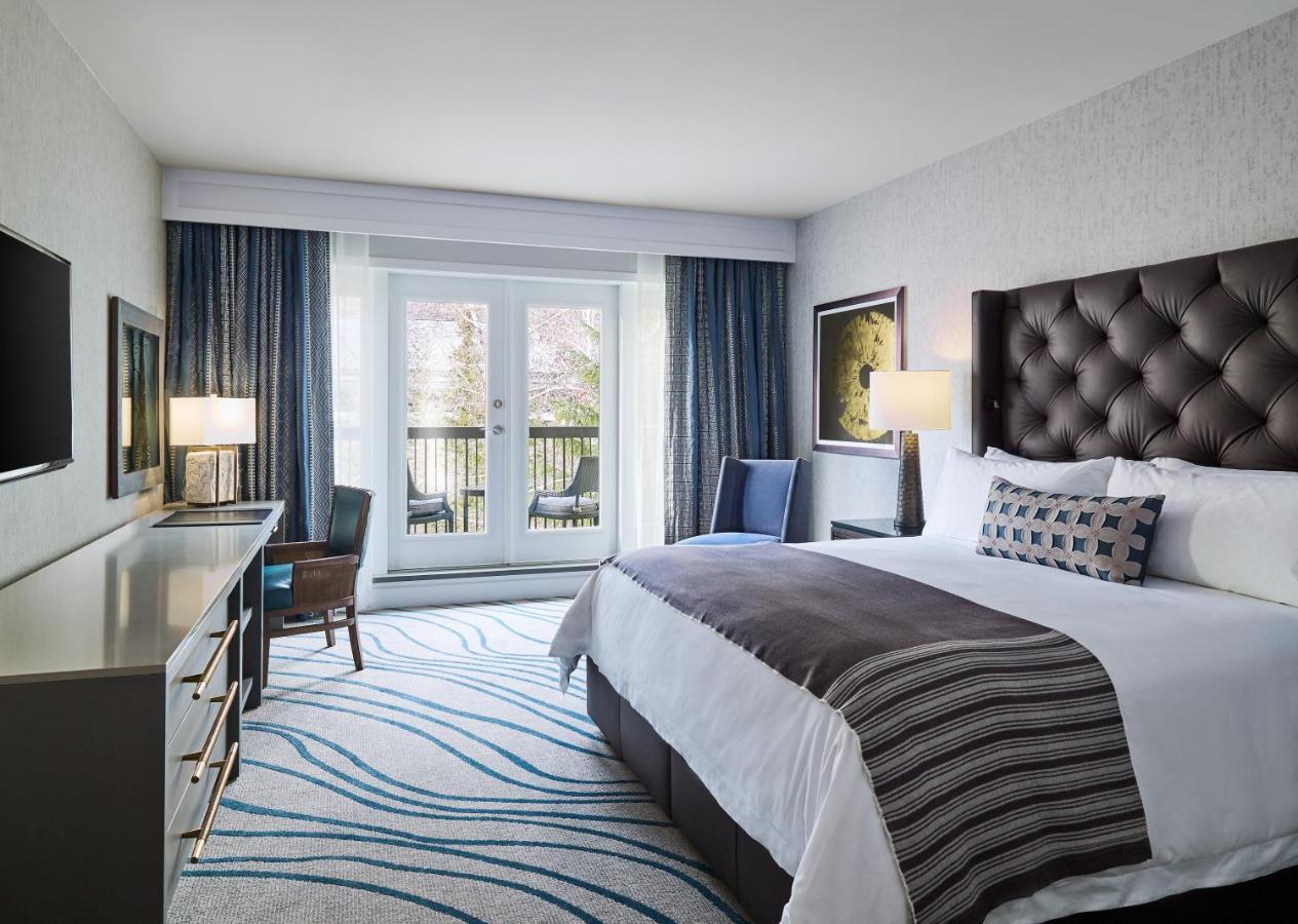 King Room with Mountain View
