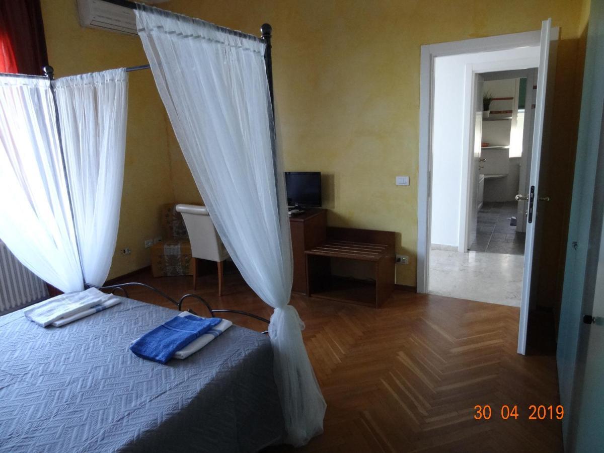 Appartamento con 2 Camere da Letto