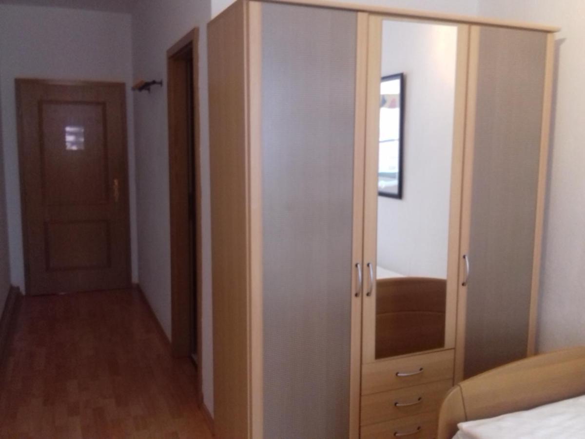 Einzelzimmer mit eigenem Bad