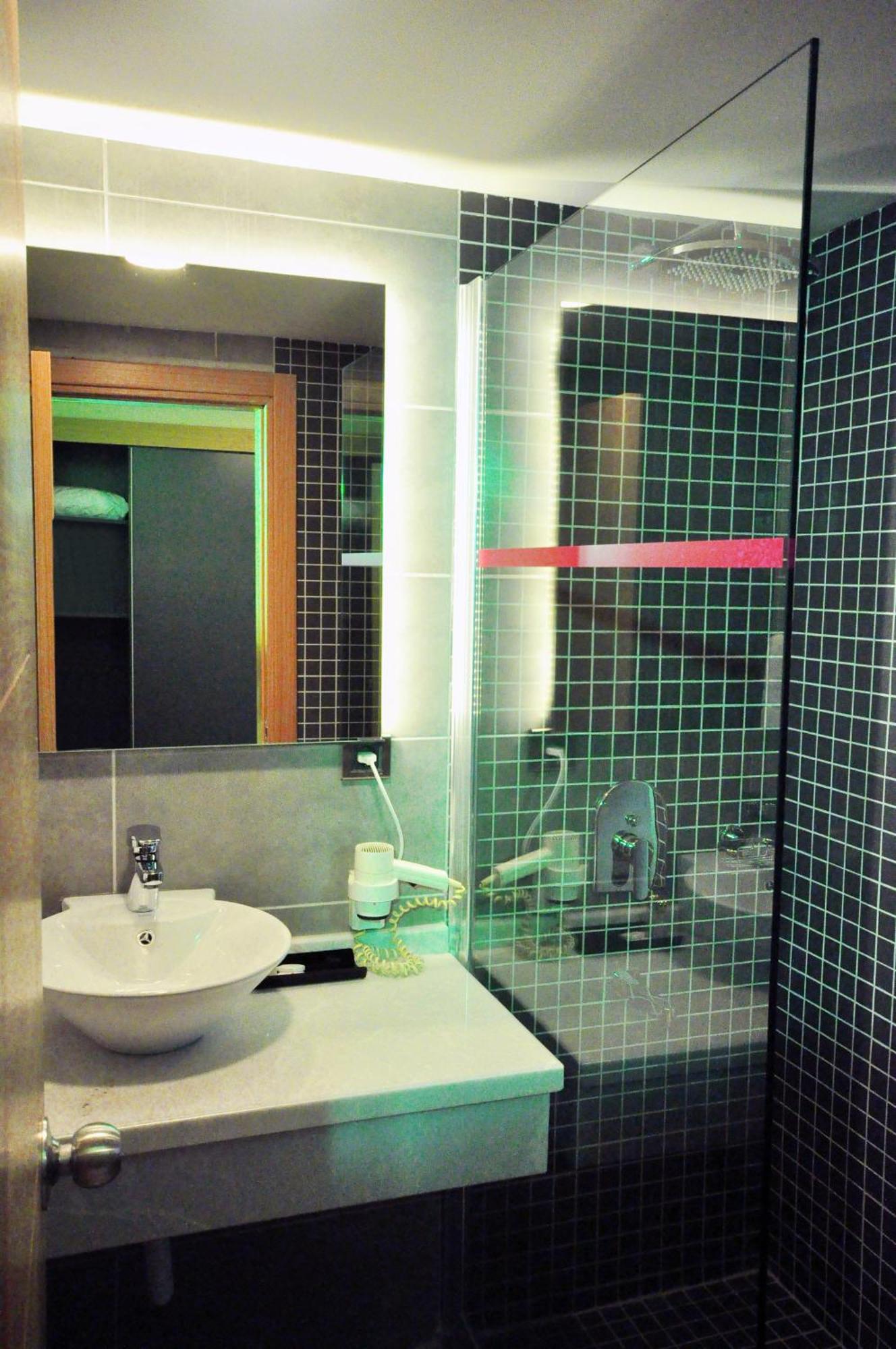 Quarto Duplo Standard