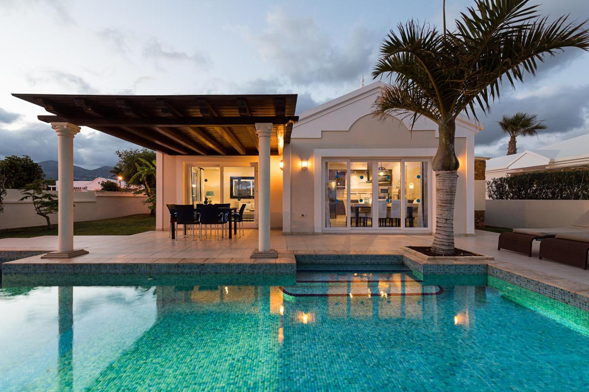 Three-Bedroom Villa Private Pool,1722915909:JPEG