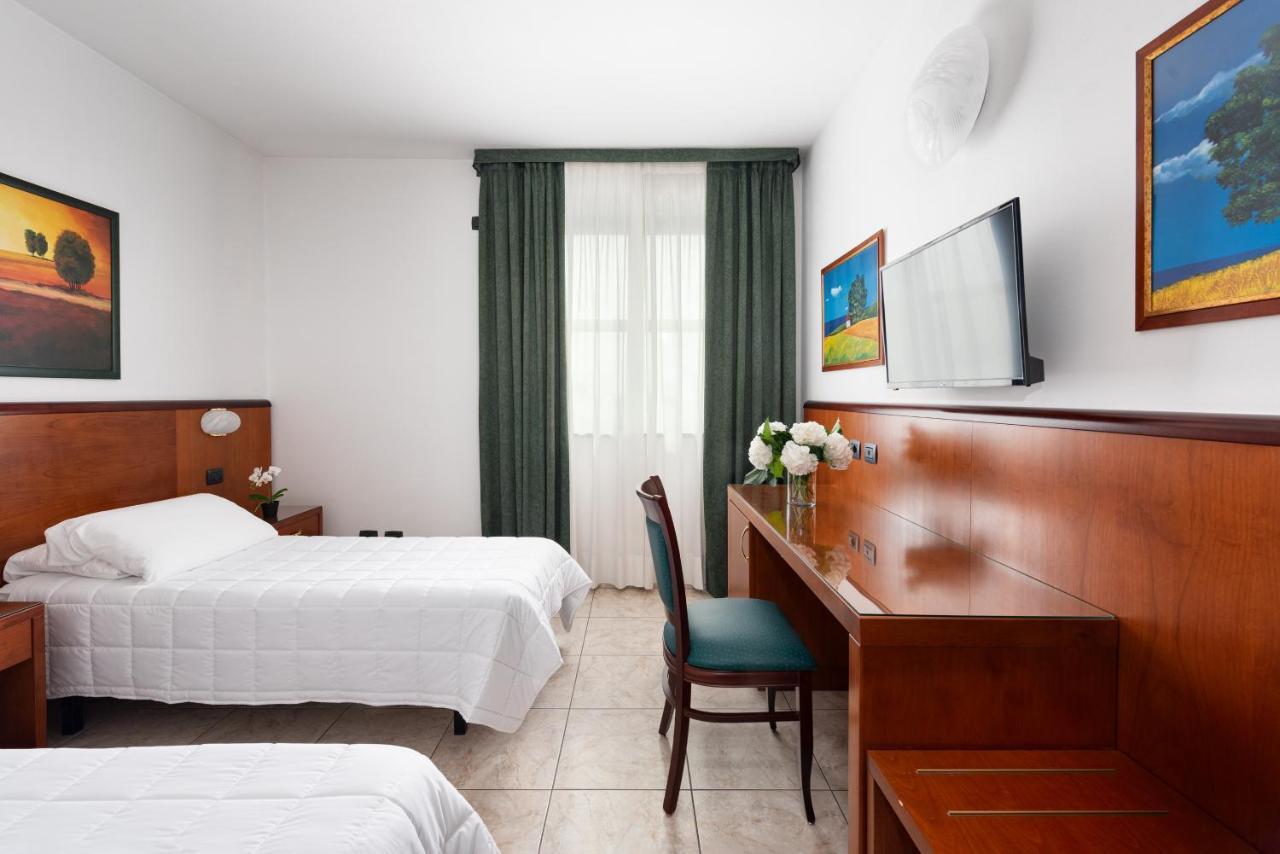 Superior Triple Room,1703547545:JPEG