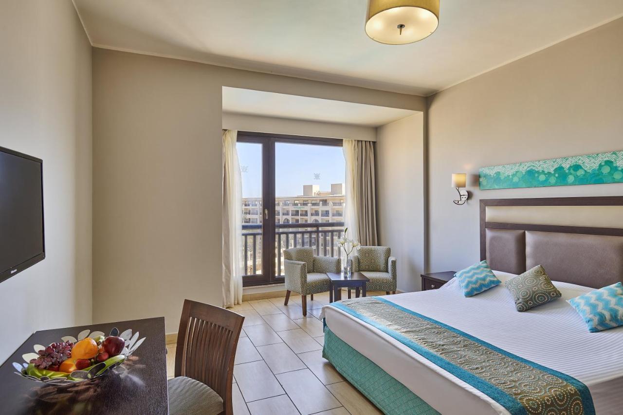Aqua Suite,415239618:JPEG