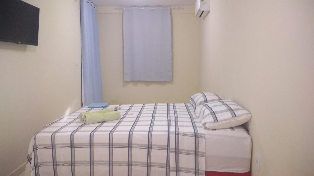 Quarto com Cama de Casal ou 2 de Solteiro