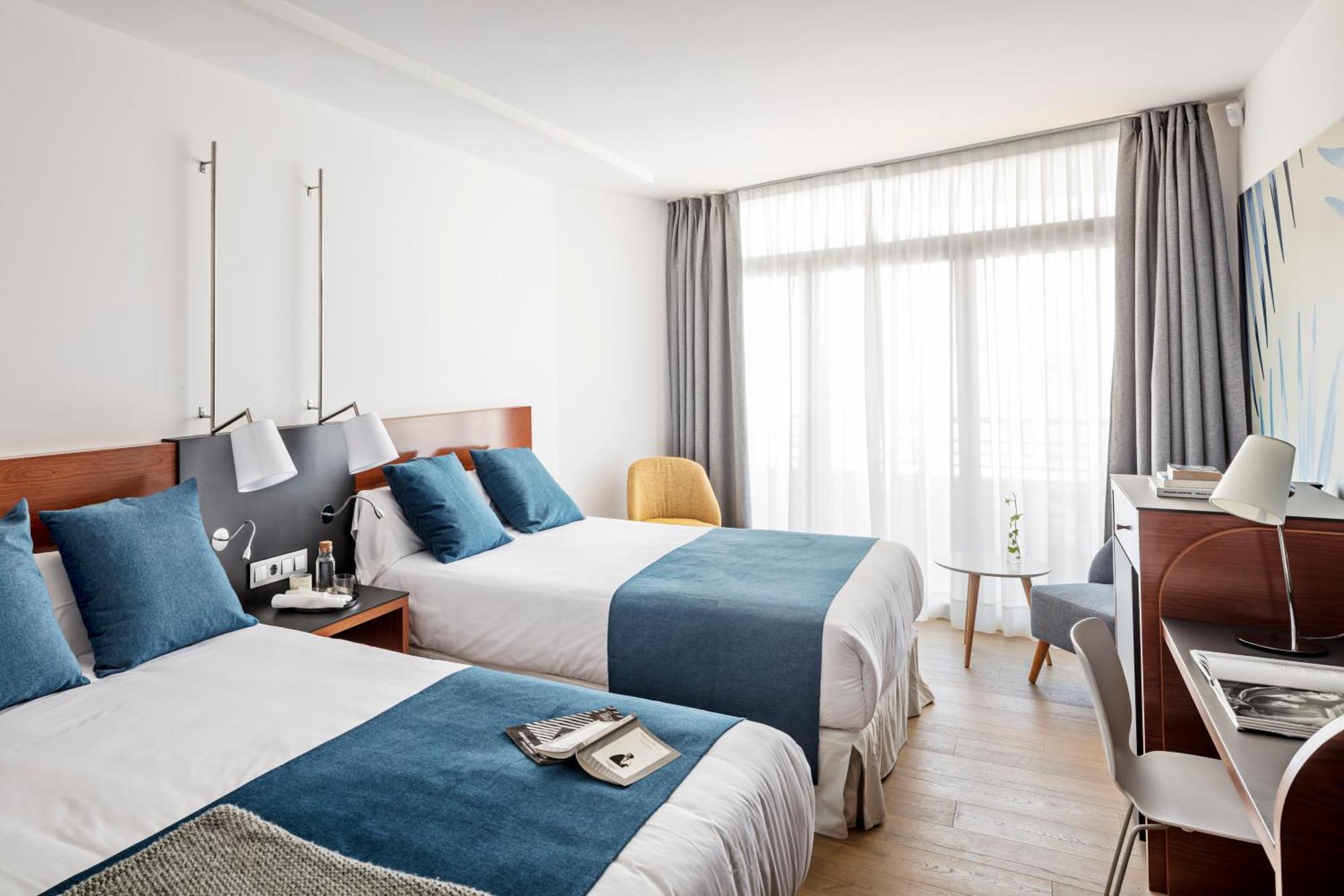 Design Quadruple Room (3 Adults + 1 Child),830275046:JPEG
