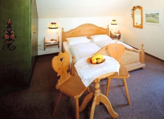 Doppelzimmer mit Balkon