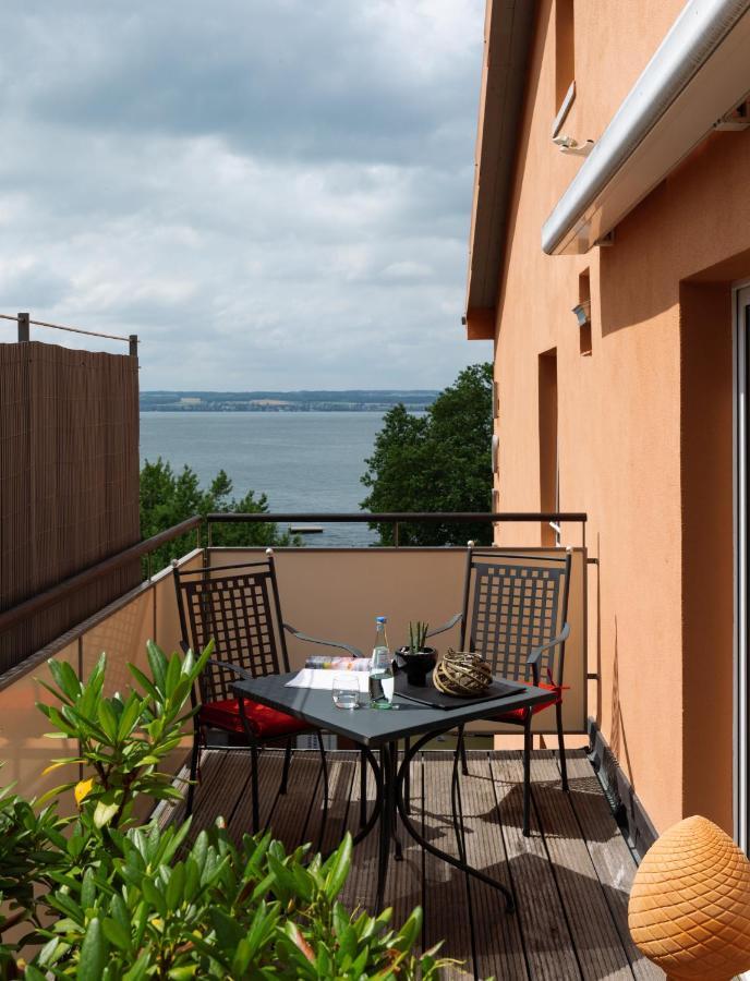 Einzelzimmer mit Balkon