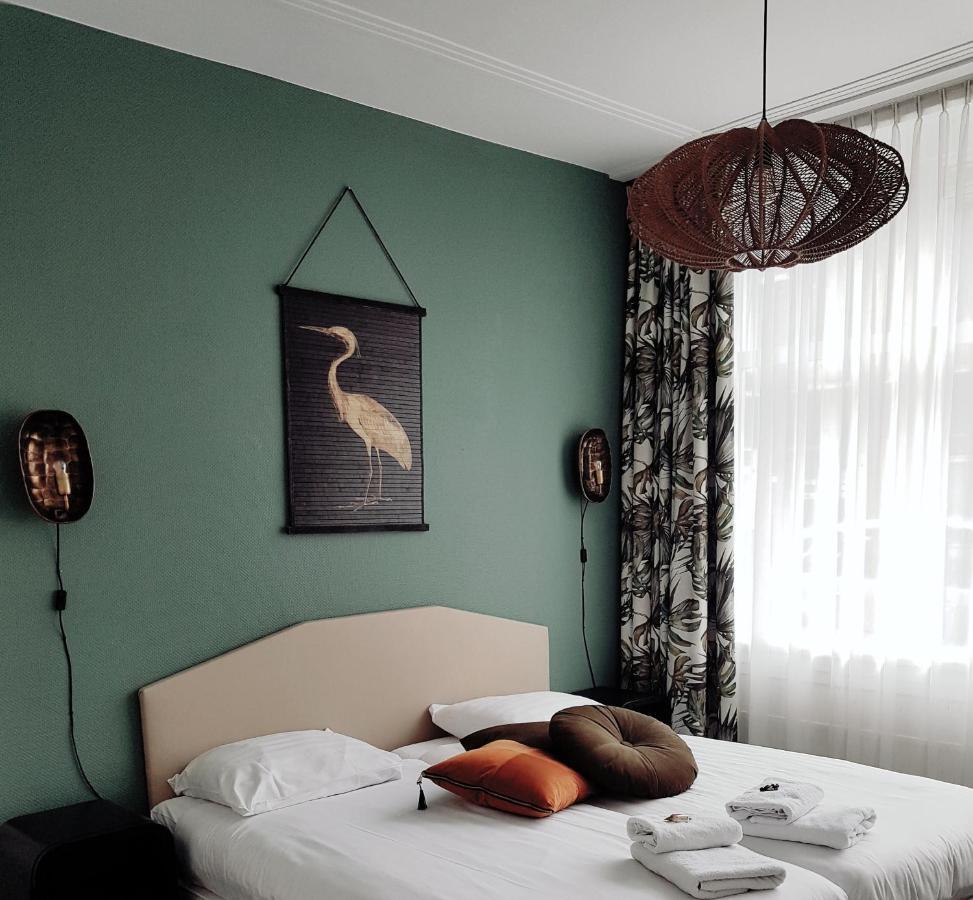 Tweepersoonskamer met 1 of 2 Bedden en Gedeelde Badkamer