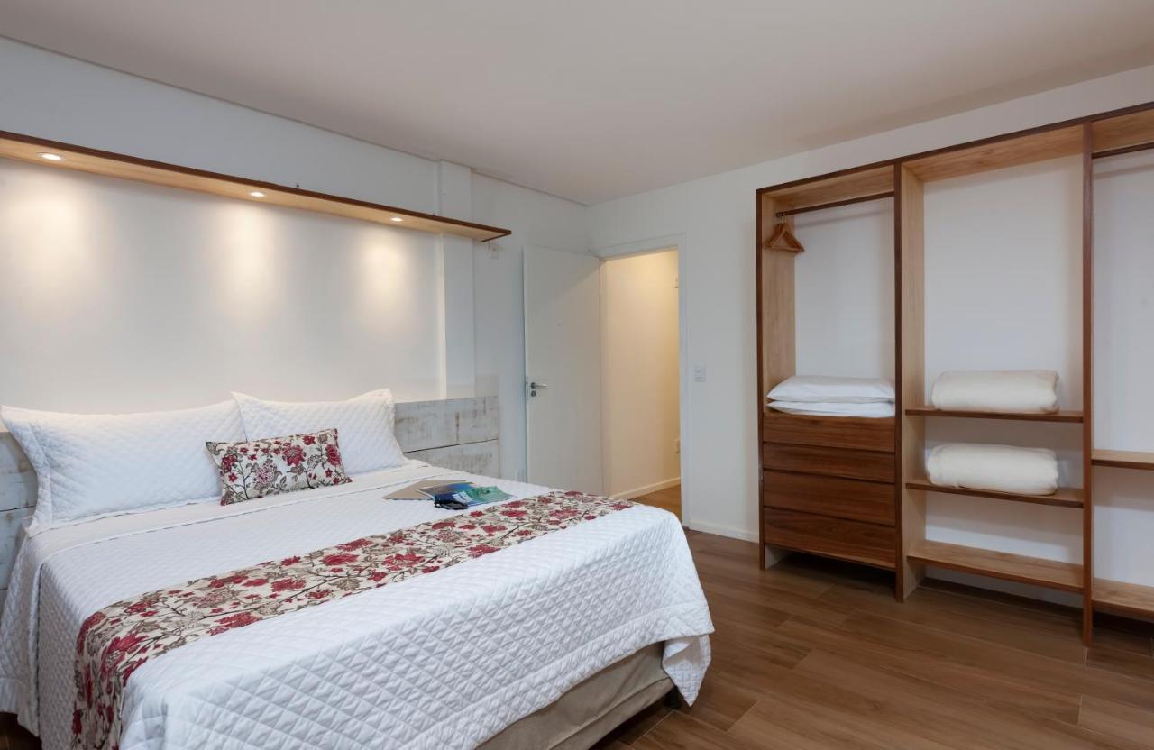 Quarto Duplo com Varanda