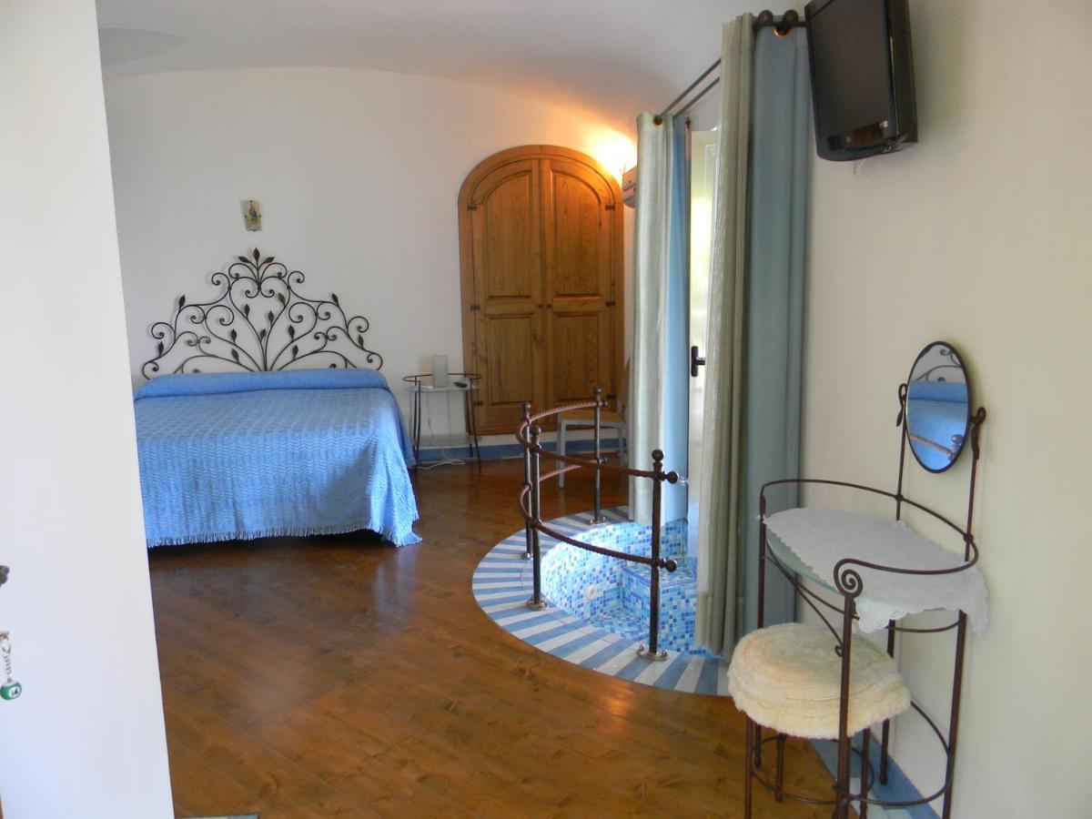 Deluxe Double Room Sea View Jacuzzi,950014096:JPEG