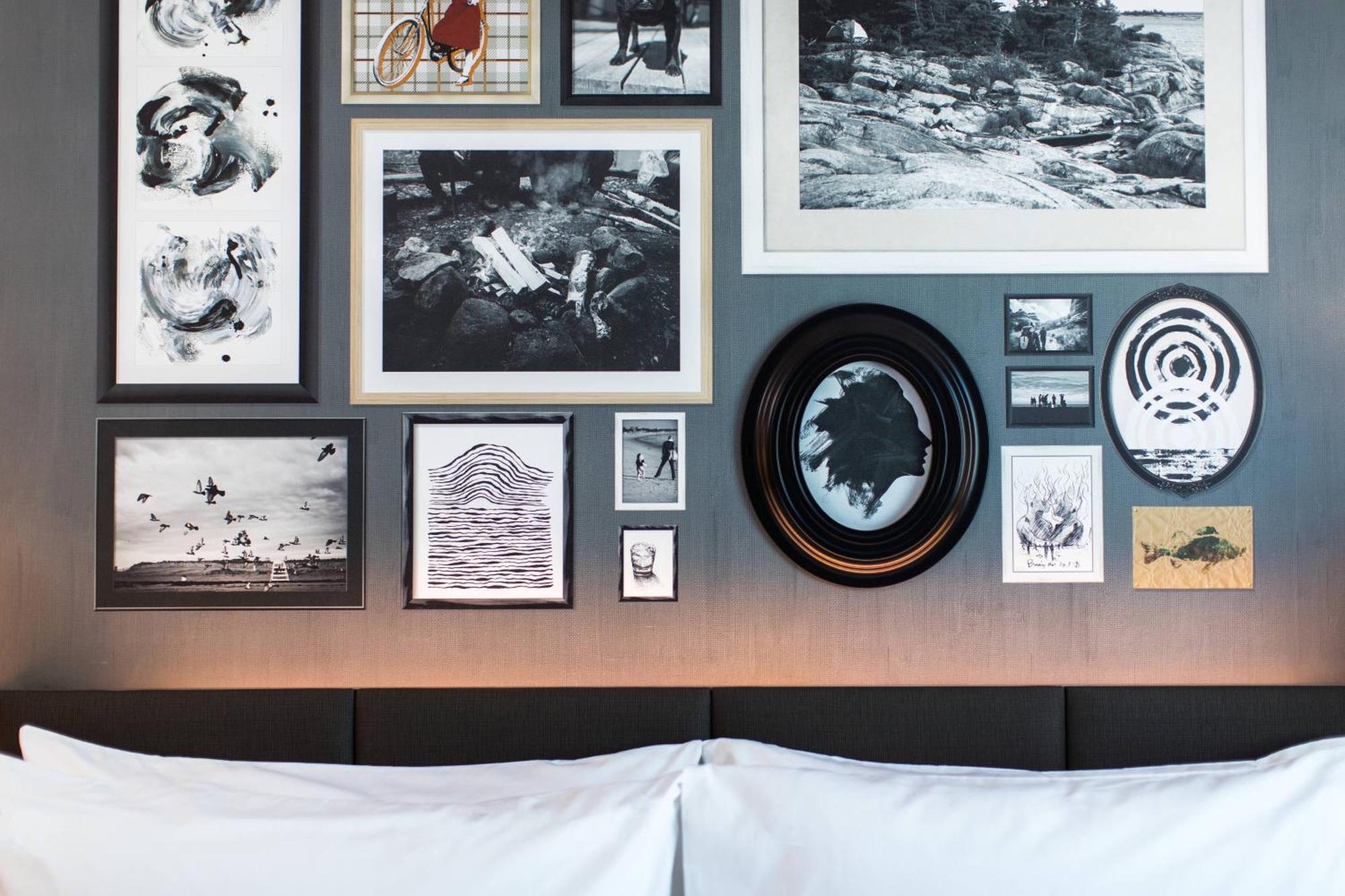 King Room with Sofa Bed