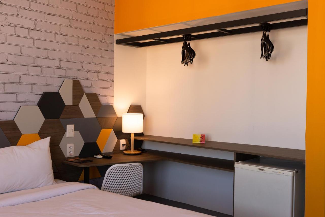 Quarto Standard com 2 Camas de Solteiro