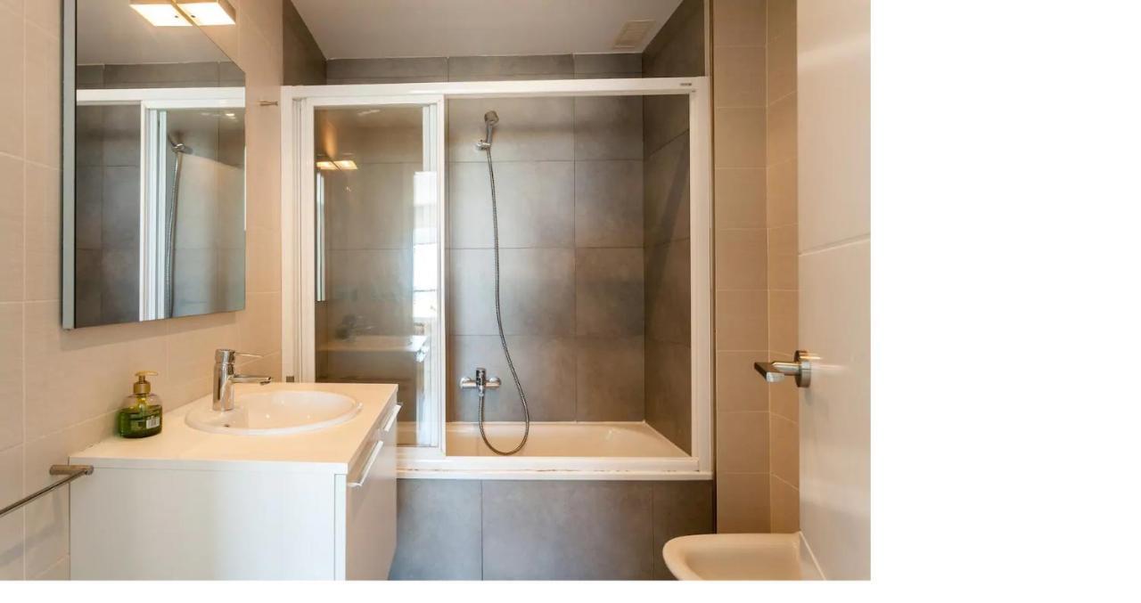 Apartamento con balcón