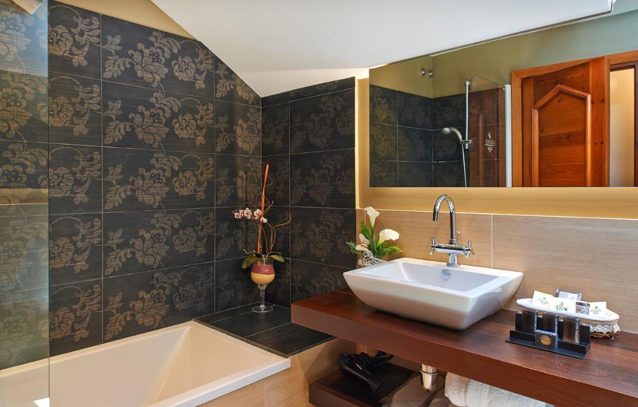 Junior Suite with Spa Access,1443820651:JPEG
