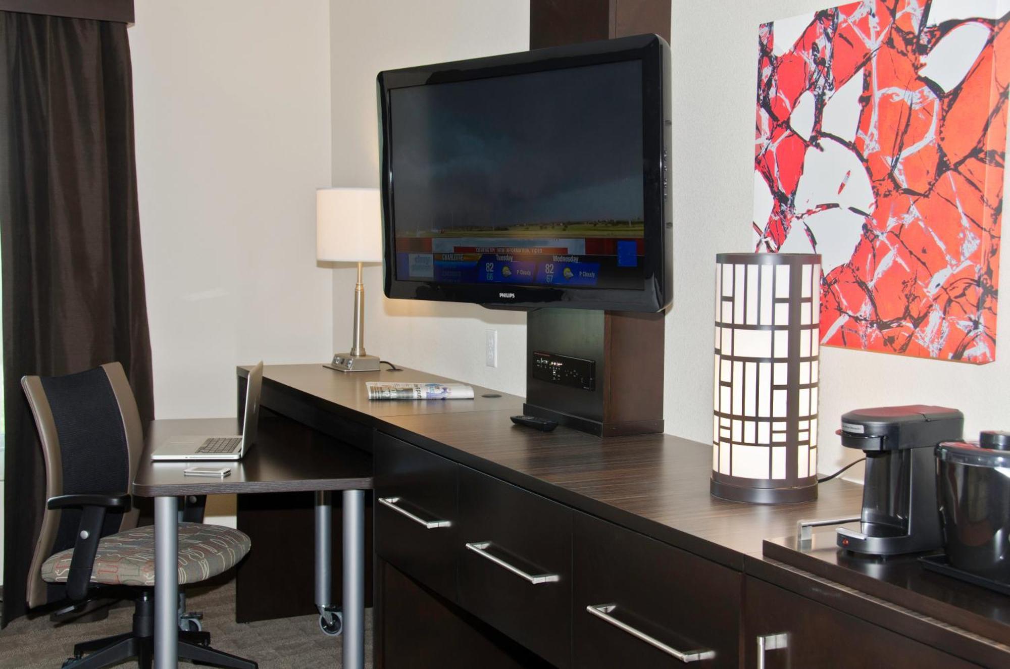 Standard King Room