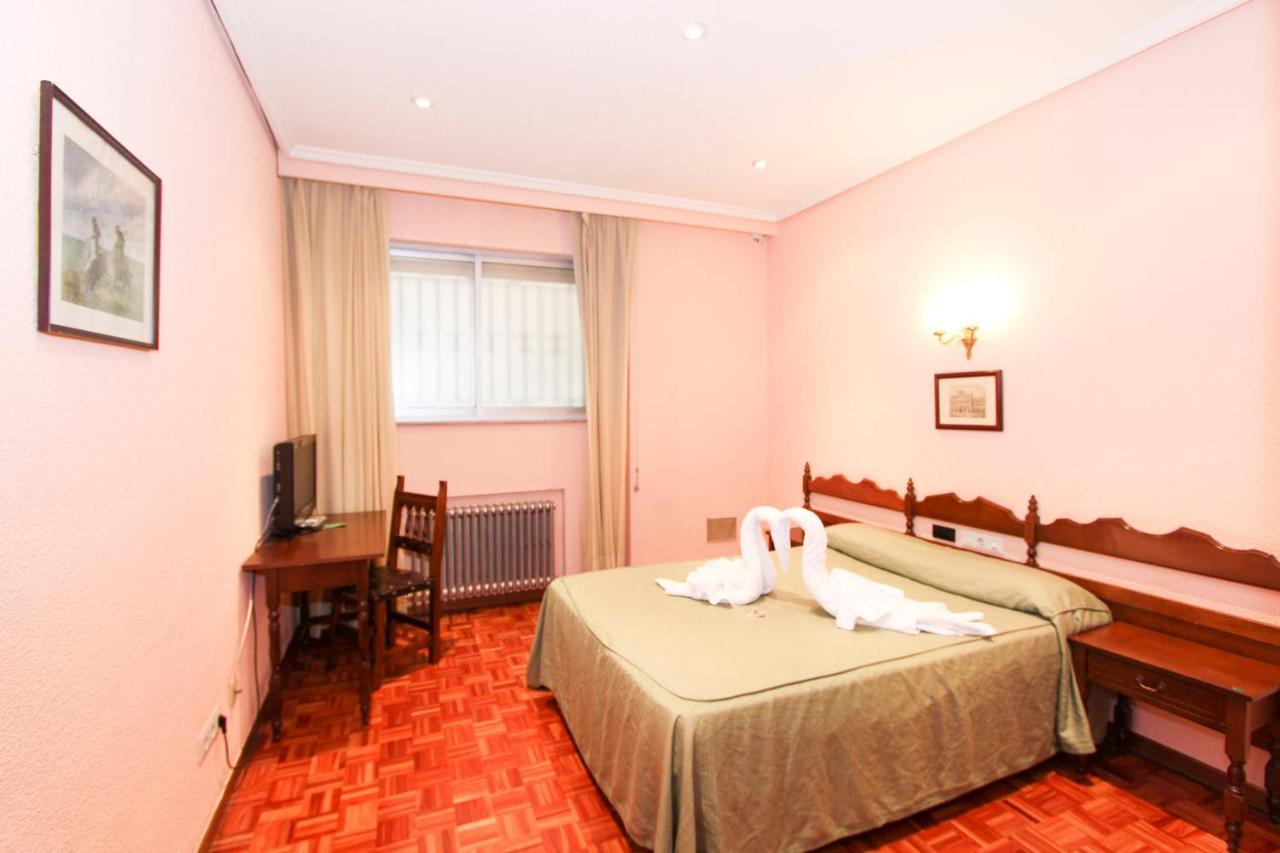 Chambre Double ou Lits Jumeaux