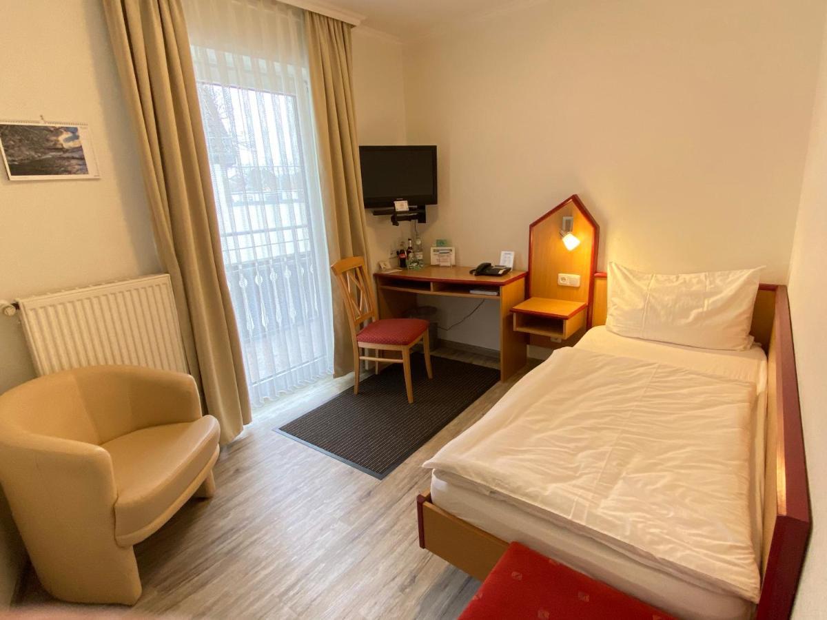 Single Room,969733060:JPEG