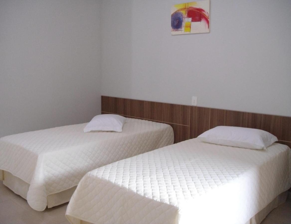 Quarto Duplo