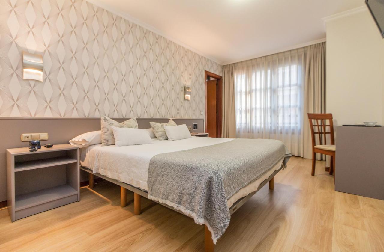 Double Room,974728150:JPEG